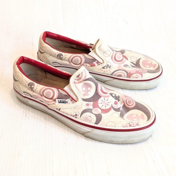 VANS Red Purple Skull Print Slip-on Low top Sneakers Size 6.5 - Picture 1 of 9